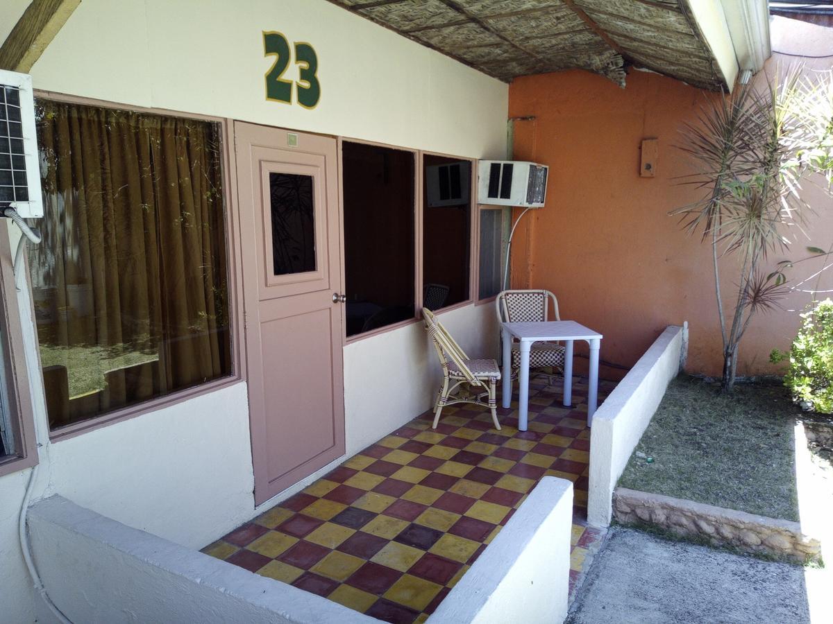 Ocean Bay Beach Resort Dalaguete Bagian luar foto