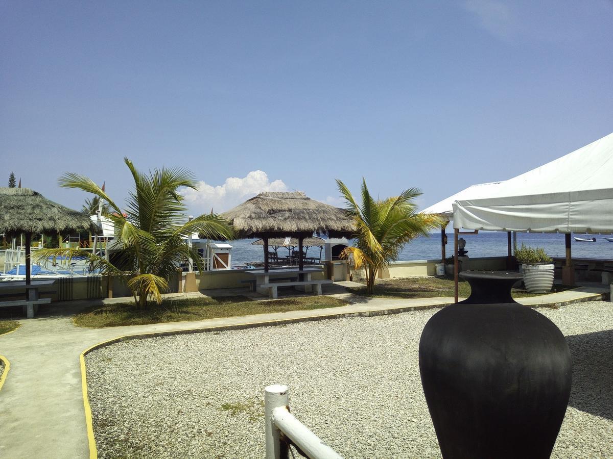 Ocean Bay Beach Resort Dalaguete Bagian luar foto