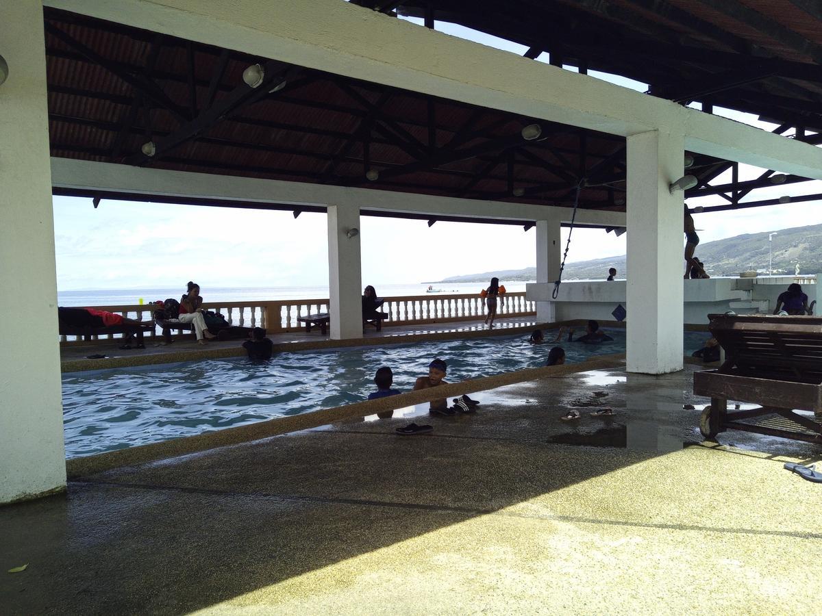 Ocean Bay Beach Resort Dalaguete Bagian luar foto