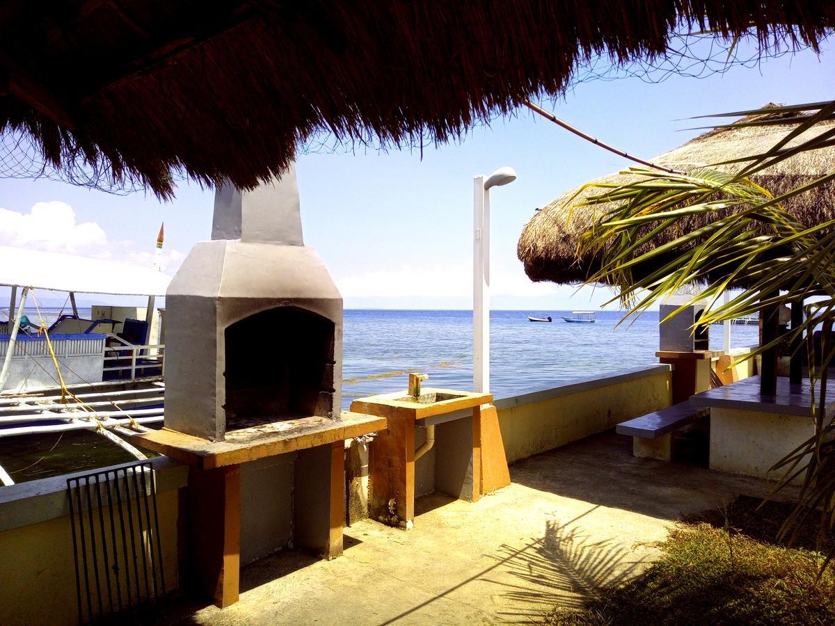 Ocean Bay Beach Resort Dalaguete Bagian luar foto