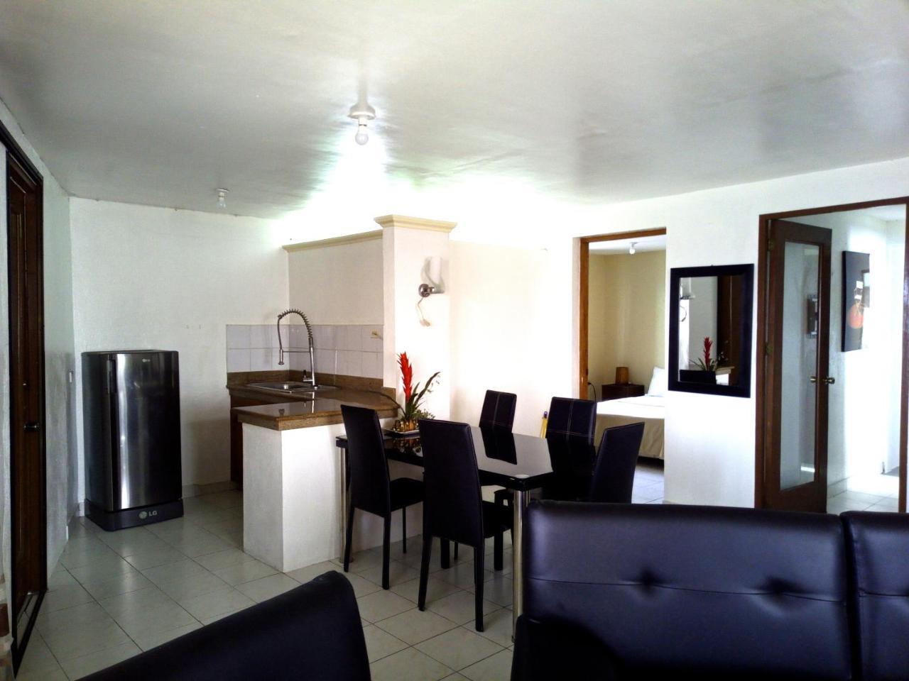 Ocean Bay Beach Resort Dalaguete Bagian luar foto
